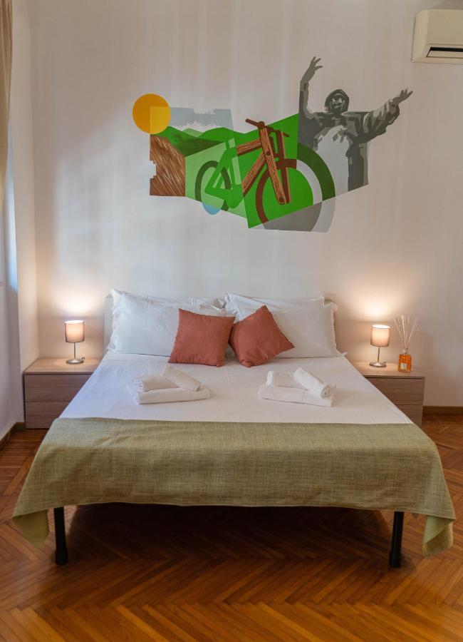 Bed&Bike Ferrara Bed and Breakfast Exteriör bild